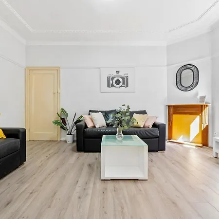 Burwood Newly Renovated 2 Bedroom Apartment Sydney Exterior photo
