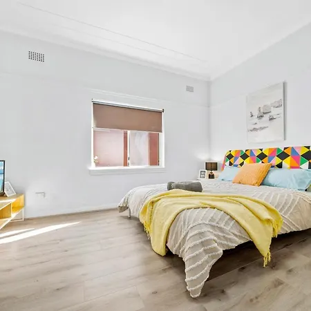 Burwood Newly Renovated 2 Bedroom Apartment Sydney Exterior photo