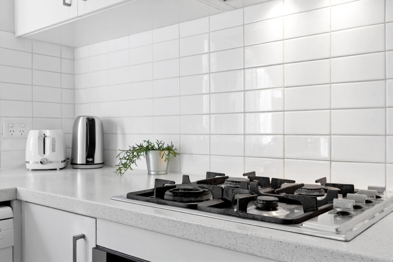 Apartment Burwood Newly Renovated 2 Bedroom